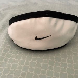 Nike headband